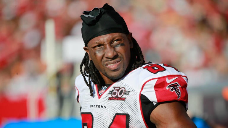 Former Falcons receiver Roddy White worried about violence during traffic stop