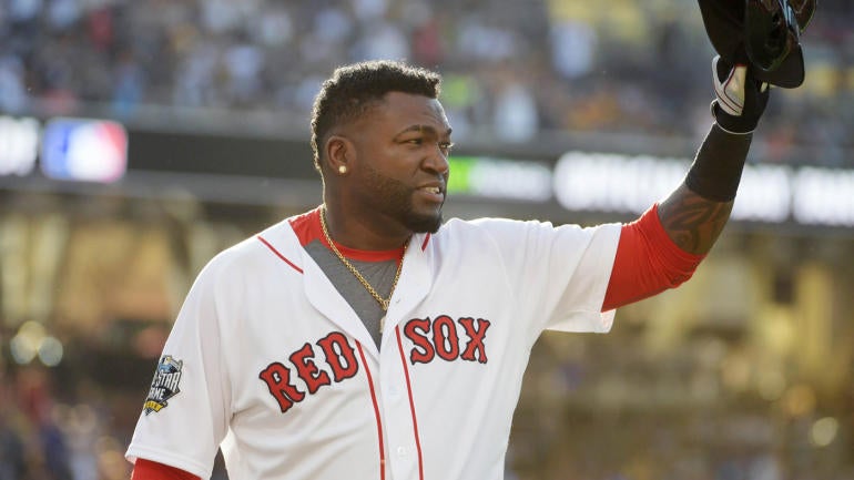 LOOK: Red Sox great David Ortiz meets LEGO version of Big Papi
