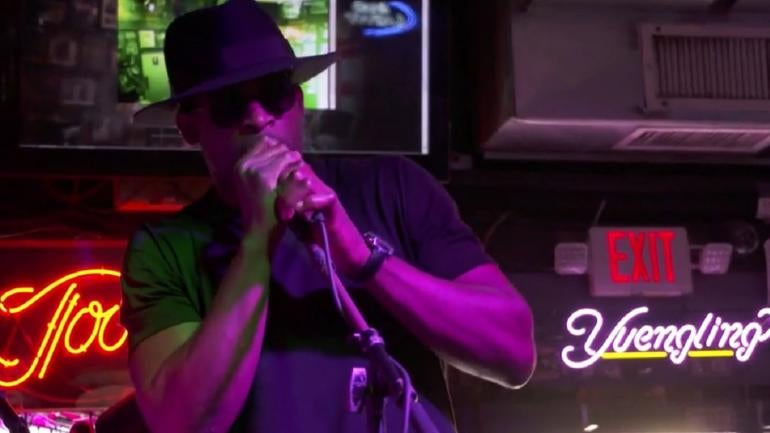 Predators' P.K. Subban arrives in Nashville, sings Johnny Cash at famous lounge