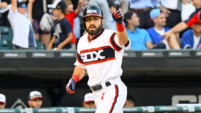 Adam-eaton-hr.jpg