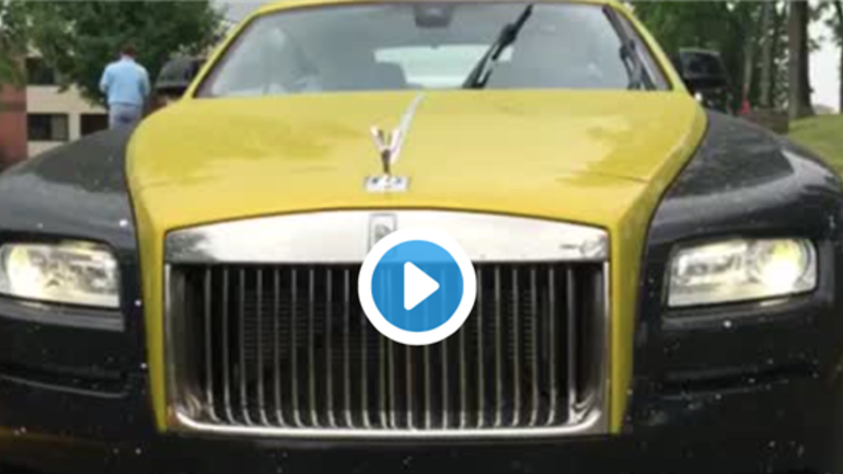 WATCH Antonio Brown roll into training camp with new ride ...