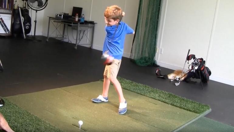 WATCH: Talented one-armed, 5-year-old golfer impersonates Tiger Woods' swing