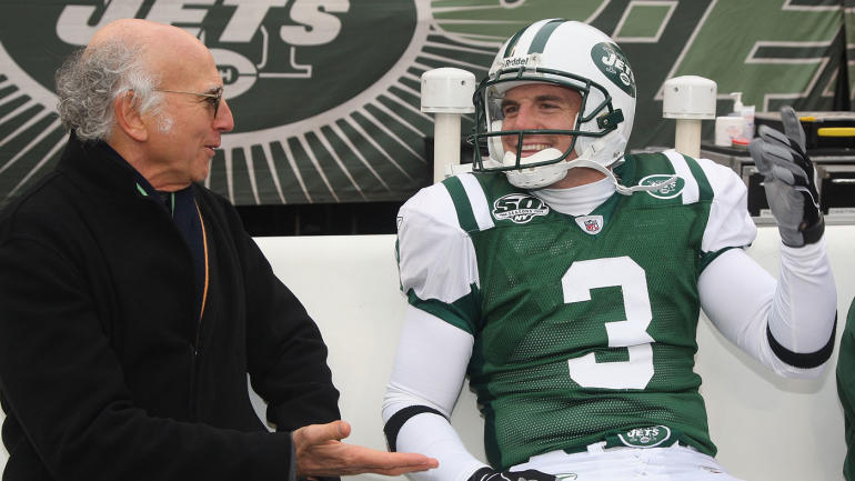 Larry David despises Ryan Fitzpatrick's beard and knows he could call plays in NFL