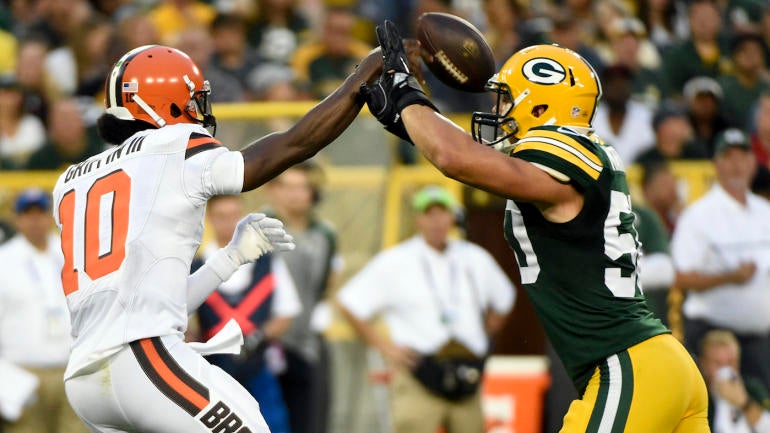 Robert Griffin III doesn't mind getting hit, says it 'feels good' to play again