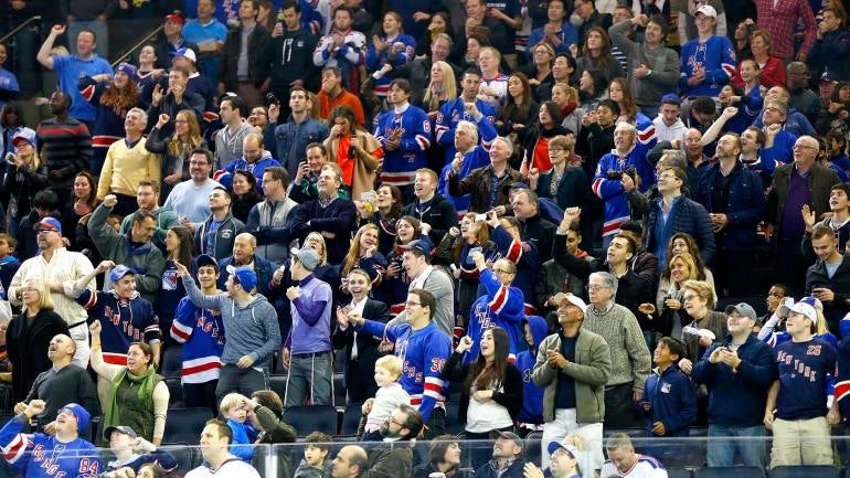 LOOK: Rangers' famous fans try to recruit Jimmy Vesey over Twitter