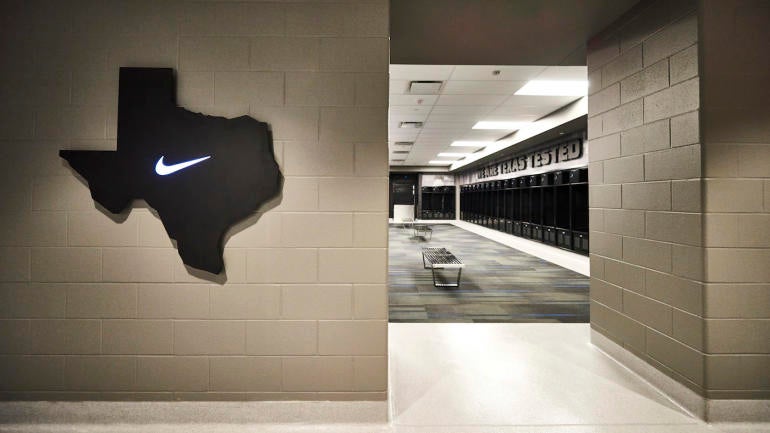 LOOK: Pictures emerge of Cowboys' locker room, 'The Star,' at new practice facility