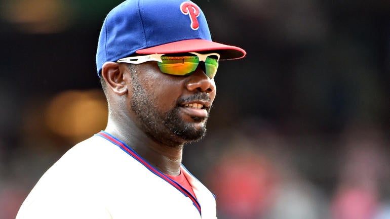 Braves sign veteran slugger Ryan Howard to minor-league contract