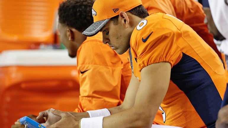 Broncos reportedly trying to do the impossible: Trade Mark Sanchez