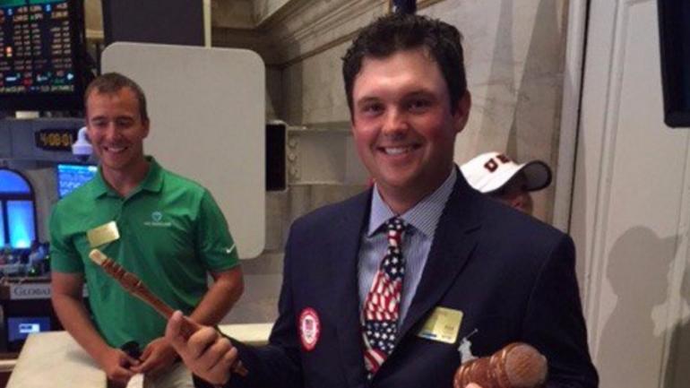 WATCH: Patrick Reed breaks gavel at New York Stock Exchange closing bell