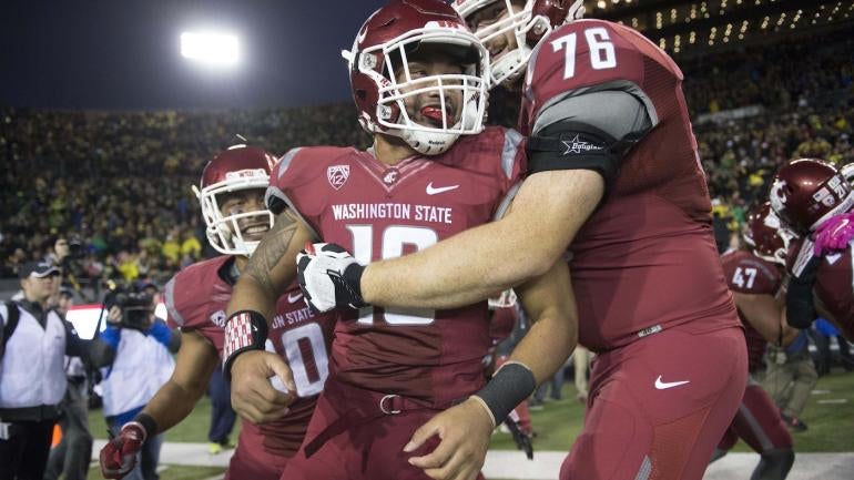 Washington State player arrested for alleged assault at a Domino's Pizza