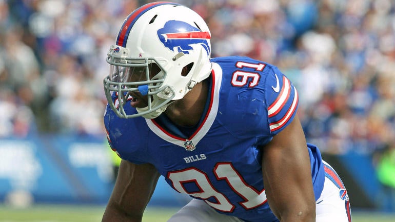 NFL Roster Cuts Tracker: Latest moves for all 32 teams as they trim to the final 53