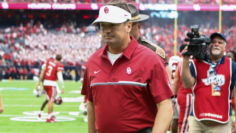 College football world reacts to Bob Stoops' stunning retirement from Oklahoma