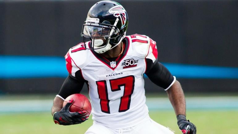 Ravens reportedly sign Devin Hester to fix their return game woes