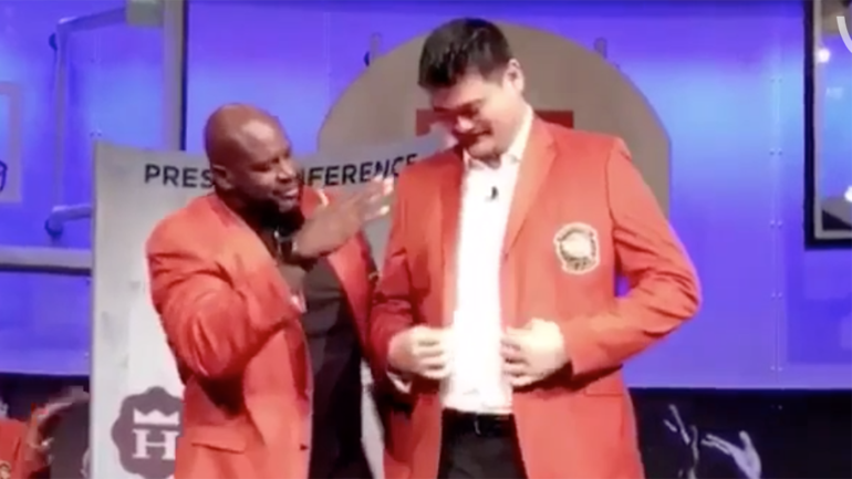 Rockets to retire Yao Ming's No. 11 jersey with Dwight Howard in town