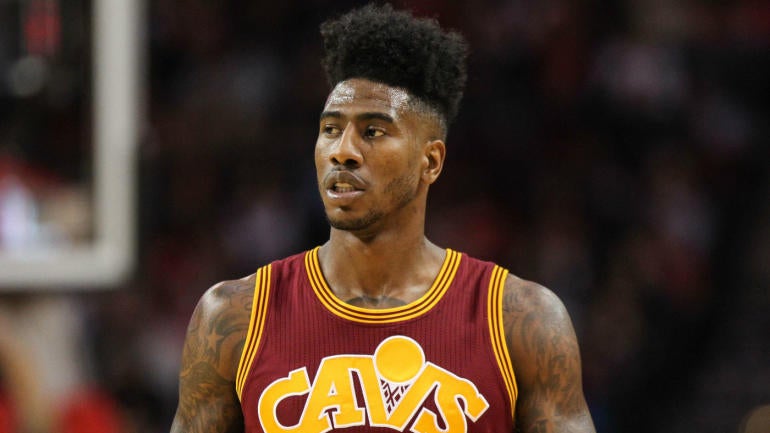Report: Cavs consider starting Iman Shumpert over J.R. Smith in Game 3
