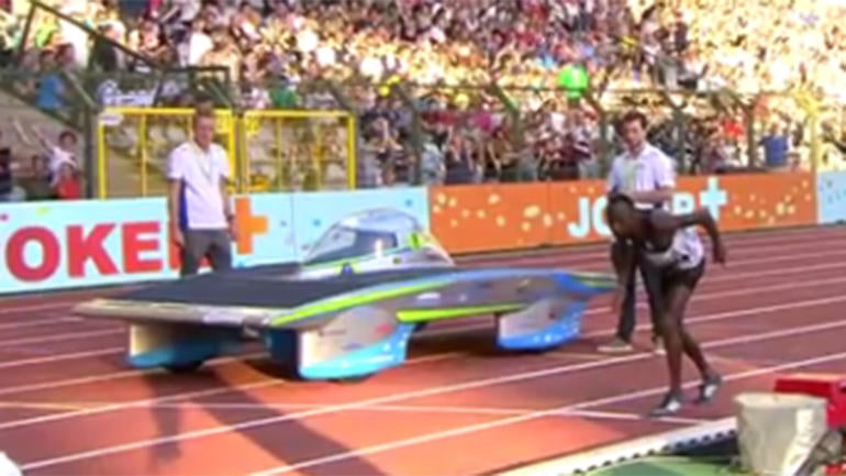 WATCH: This is what happens when a man races a solar-powered, futuristic car