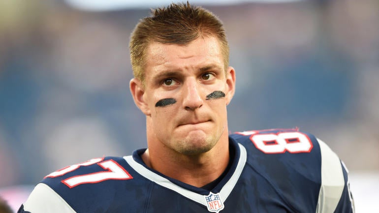 Here's the huge effect Rob Gronkowski's injury had on the Patriots-Cardinals line