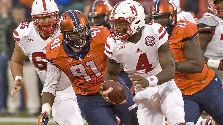 Meet the Prospect: Illinois DE Dawuane Smoot