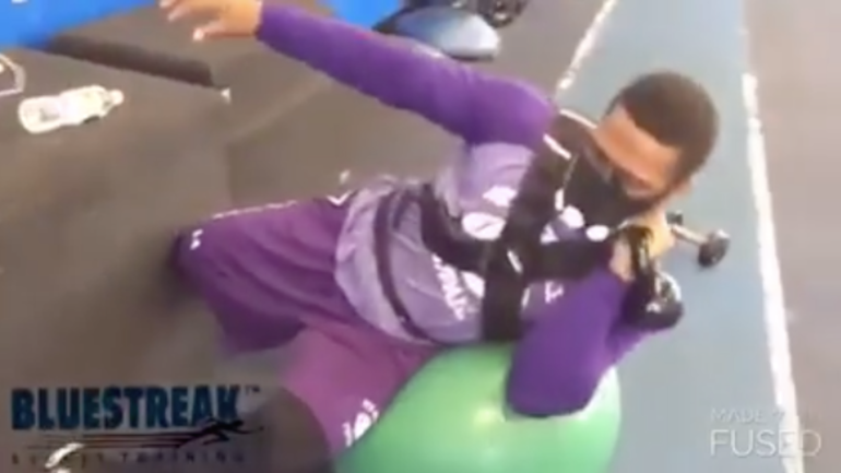 WATCH: Ray Rice posts training video on Facebook, likely hoping to land an NFL job