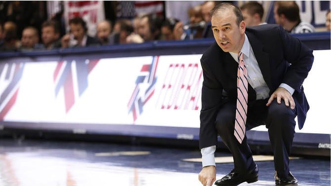 Mike Lonergan fired as George Washington coach