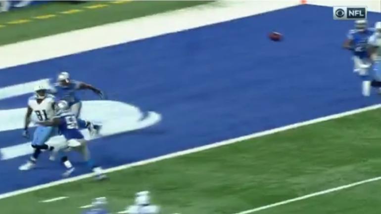 WATCH: Marcus Mariota threads the needle to Andre Johnson for game-winning TD