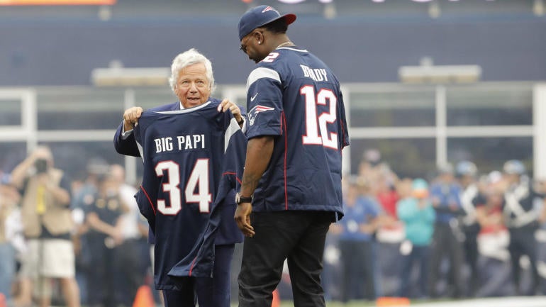 LOOK: David Ortiz served as an honorary captain for the Patriots on Sunday
