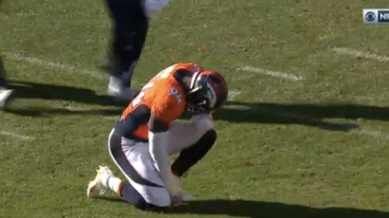 DeMarcus Ware set to have surgery on broken arm, out at least a month