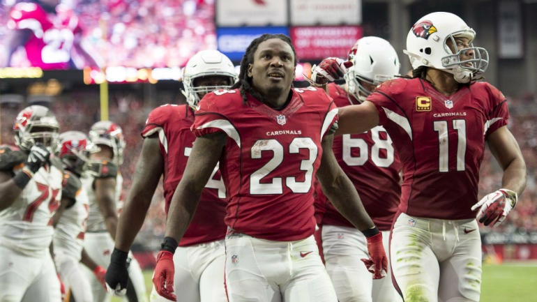 Cardinals add to running back depth, re-sign backup Chris Johnson