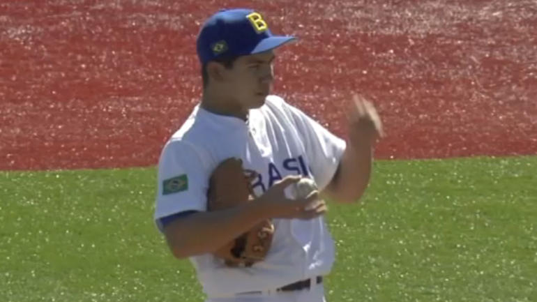 WATCH: Brazil used a flame-throwing 15-year-old pitcher in World Baseball Classic