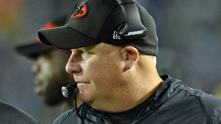 49ers coach Chip Kelly on returning to college next year: 'I'm not going anywhere'