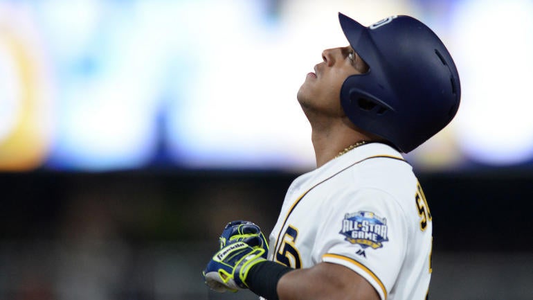 WATCH: Yangervis Solarte gets standing ovation before first at-bat since wife's death