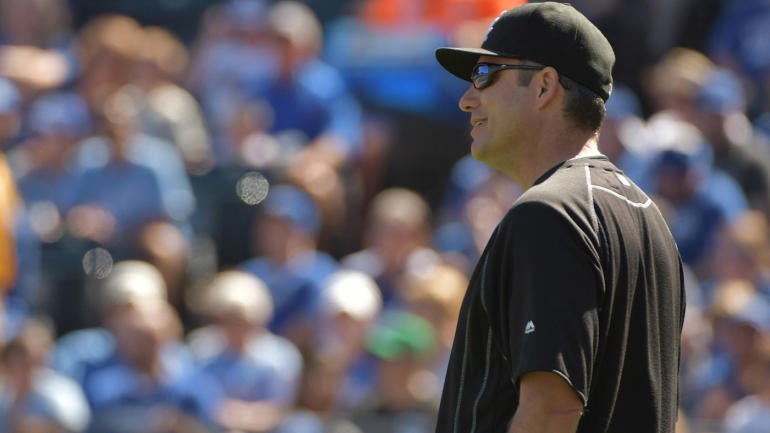 Robin Ventura's job as manager reportedly safe with White Sox if he wants to stay
