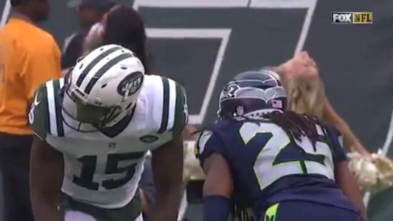 WATCH: Richard Sherman sits on Marshall's route for easy pick of Fitzpatrick