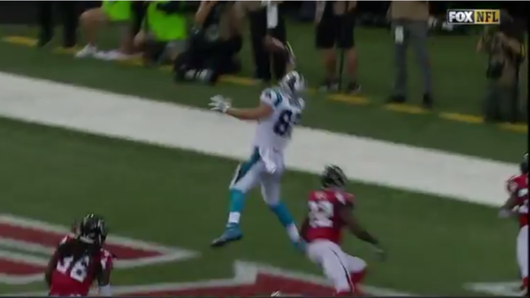 WATCH: Greg Olsen only needs one large hand to catch this Panthers touchdown