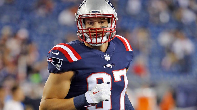 Here's how much Gronk's injury affects the Patriots' Super Bowl chances