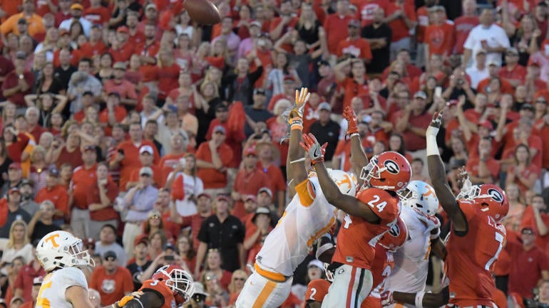Vols to play on CBS four straight weeks: Network picks up games vs. Aggies, Tide
