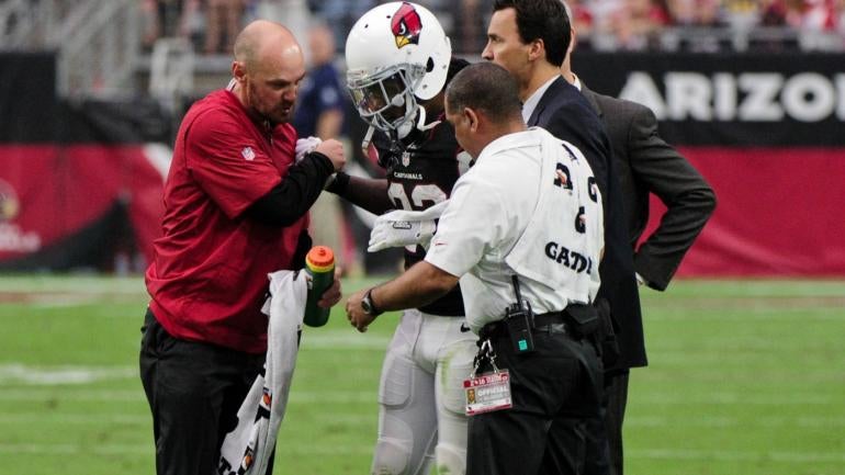 Ailing Cardinals place two key contributors in Chris Johnson and Tyvon Branch on IR