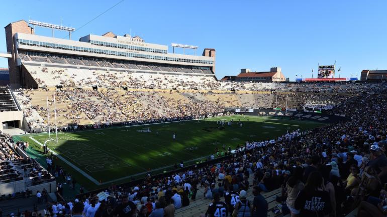 Man with machete shot dead in Colorado athletic facility near stadium