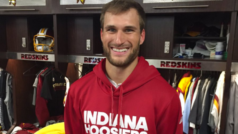 LOOK: Michigan State alum Kirk Cousins wears Indiana sweater after loss