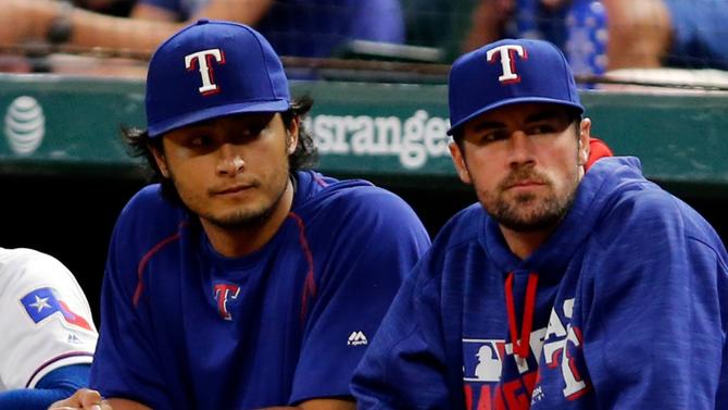 darvishhamels100616.jpg