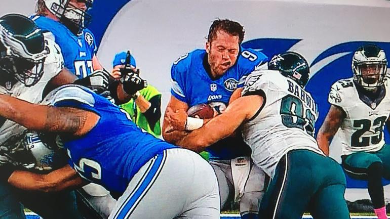 Matthew Stafford gets helmet ripped off, is tackled and it ...