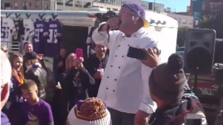WATCH: Fan beheads living fish with his teeth before Vikings decapitate Texans