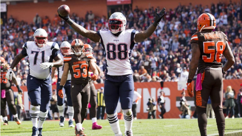 Martellus Bennett is scoring all the TDs and Gronk's Fantasy owners can't believe it