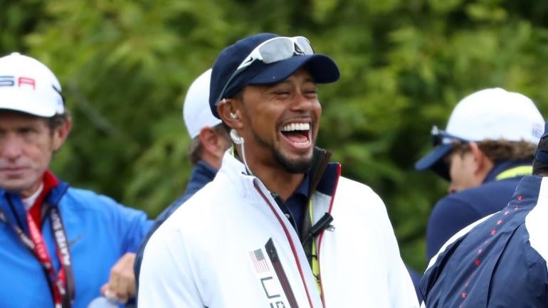 WATCH: Tiger Woods reviews the golf games of Presidents, jokes about Trump - CBS sports.com (blog)