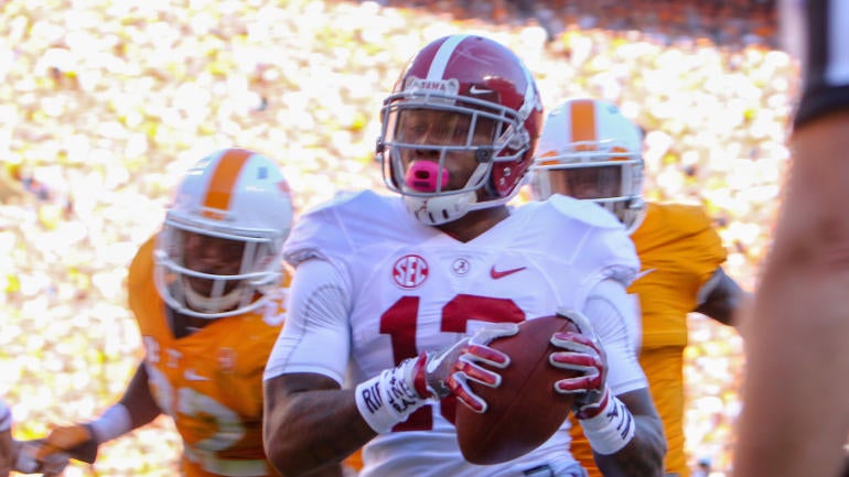 WATCH: Alabama gets tricky, scores touchdown on reverse against Tennessee