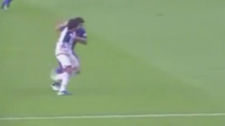 WATCH: Barcelona star Luis Suarez punches opponent right in the head