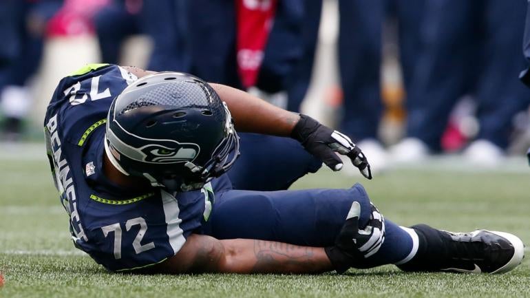 Seahawks' Michael Bennett might need knee surgery, won't play in Week 8