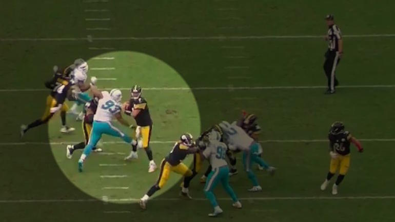 Ndamukong Suh won't be fined for apparent kick of Ben Roethlisberger