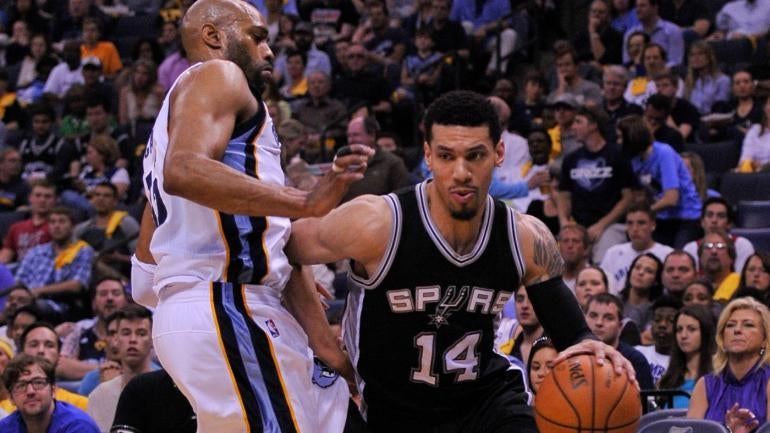 Spurs' Danny Green heads to D-League for rehab stint as he nears return