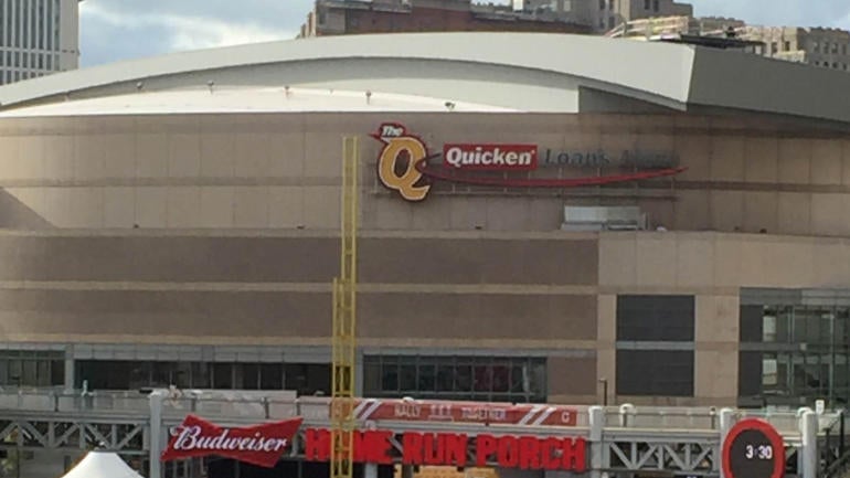 LOOK: Cleveland enjoying a night for the ages with the Indians and Cavaliers